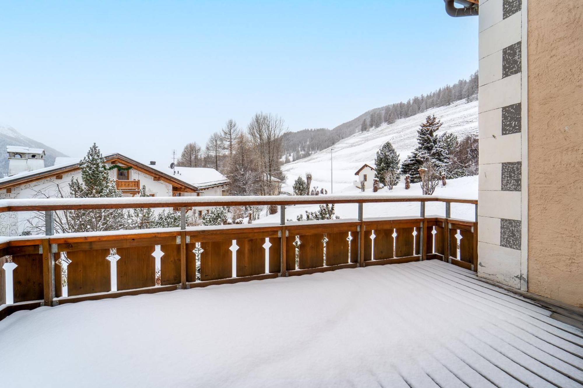 Chalet St Moritz Madulain Exterior photo